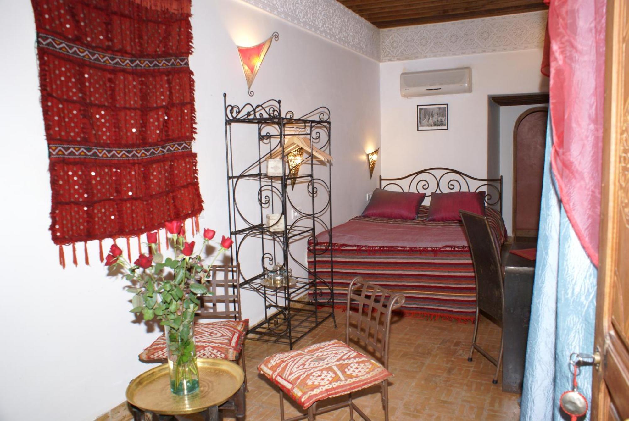 Riad Attarine Fes Ngoại thất bức ảnh